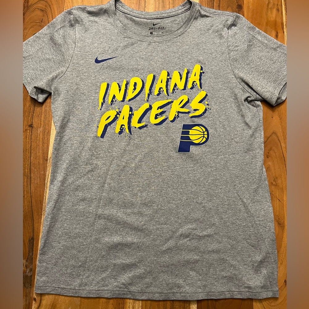 Nike Indiana Pacers Dri-Fit Grey T-Shirt
